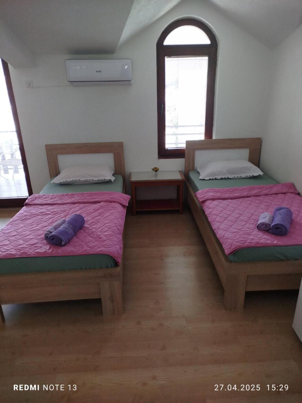 Apartments Mostrovi Охрид Экстерьер фото